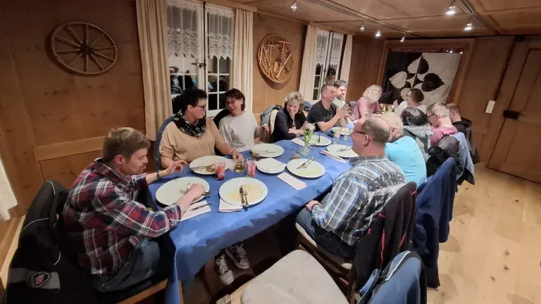 Gemütliche Runde beim diesjährigen Jahresessen